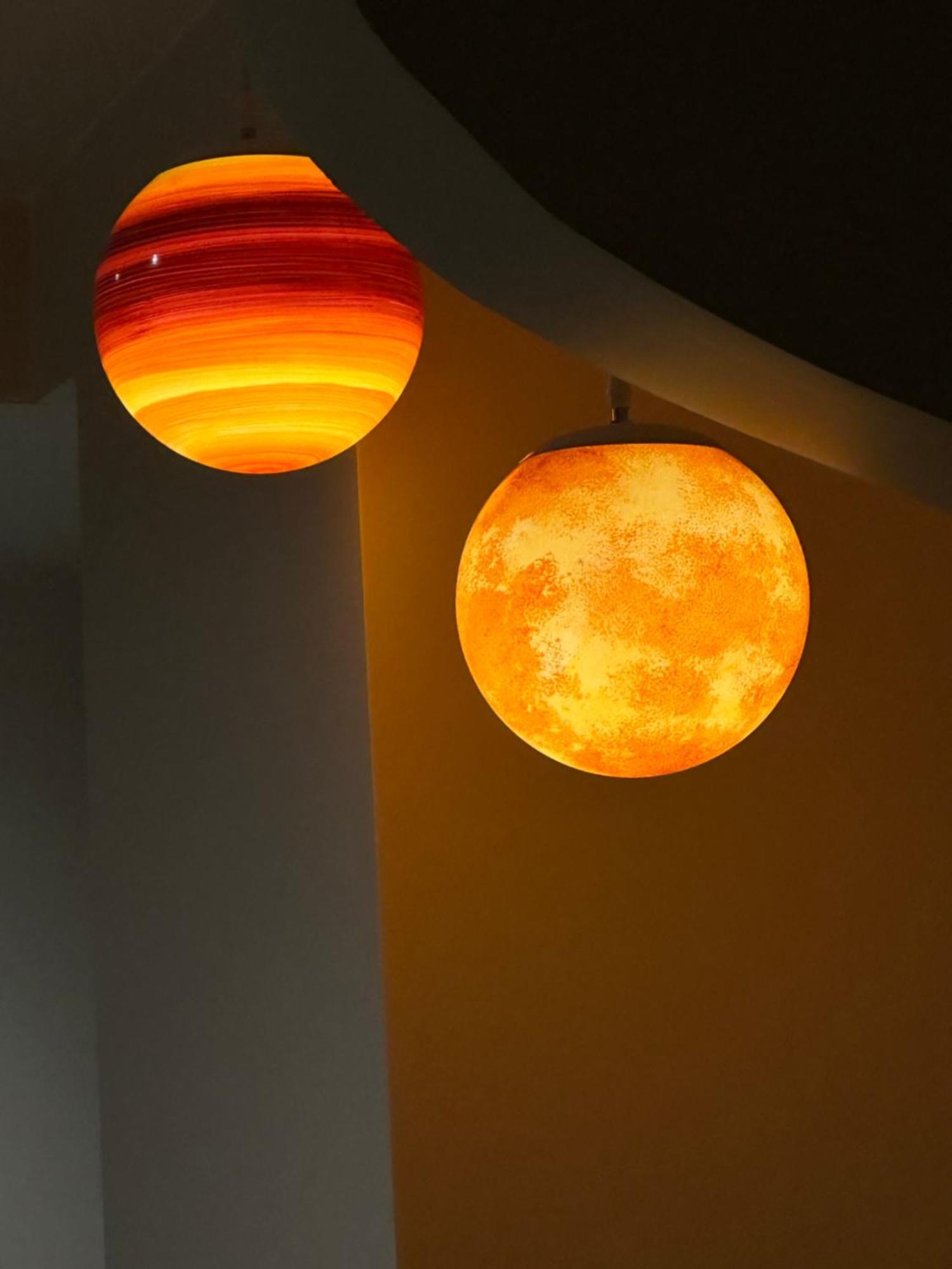 Moon Room, Nuit Insolite - Ollioules Toulon Var Exterior photo